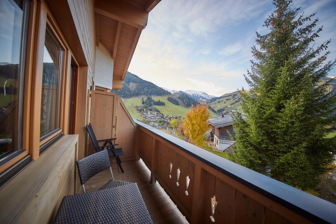 Appartements Hollandia Saalbach-Hinterglemm Zewnętrze zdjęcie