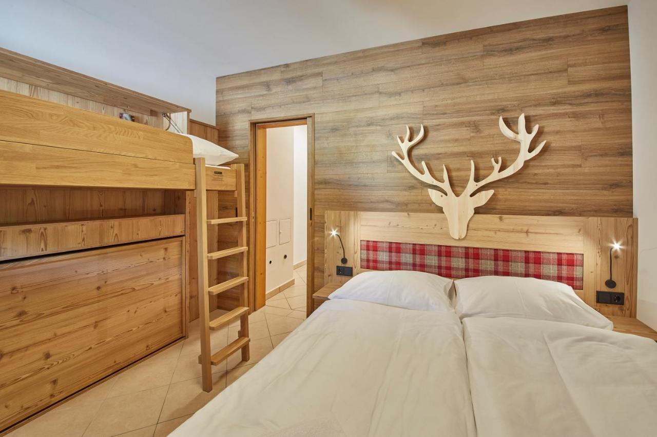Appartements Hollandia Saalbach-Hinterglemm Zewnętrze zdjęcie