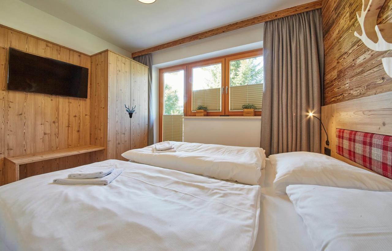 Appartements Hollandia Saalbach-Hinterglemm Zewnętrze zdjęcie